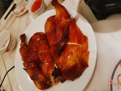 润烧脆皮乳鸽-稻香酒家·33年老字号·港式粤菜(富邦中心店)