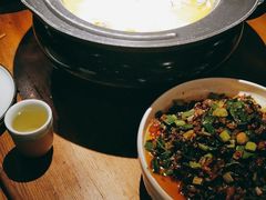 -九锅一堂酸菜鱼(新南凯德直营店)