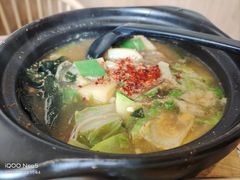 朝鲜大酱汤-金会长自助海鲜·烤肉(人民广场店)