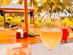 -三亚艾迪逊酒店·海滩烧烤 BARBACOA·现场乐队·浪漫晚餐·烧烤海鲜
