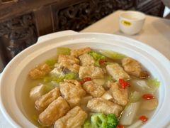 菌香酥肉锅-功德林素菜饭庄(前门店)