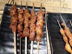 -郑享吃烧烤烩面(红专路店)