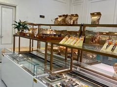 面包甜点陈列柜-京馔手工吐司(春熙路店)