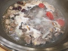 -羊来顺冰煮鲜羊 铁锅烀羊肉(中央大街店)