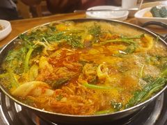 土豆排骨火锅-喇喇排骨火锅·传统韩式脊骨汤(望京西园总店)
