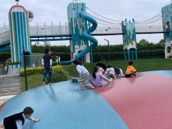 -季高兔窝窝亲子园(上海薰衣草公园店)