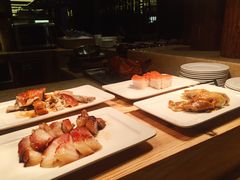-大中华希尔顿酒店-念自助餐·嗨啤·小龙虾