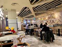 大堂-必胜客(鼓楼店)