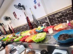 -美味自助旋转小火锅(天生路店)