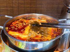 -独食火锅·半米屋台(直营总店)