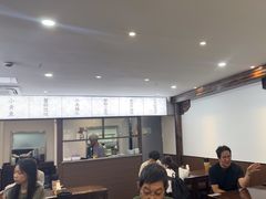 -蟹上黄·蟹黄面·江南糖水(人民广场店)