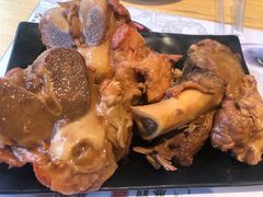 -关东小磨东北菜(上海长风大悦城店)