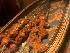 -沪小二炭火蛙锅(淮海中路美食不夜城店)