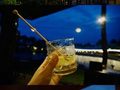 -Sunset Bar(丹绒亚路香格里拉店)