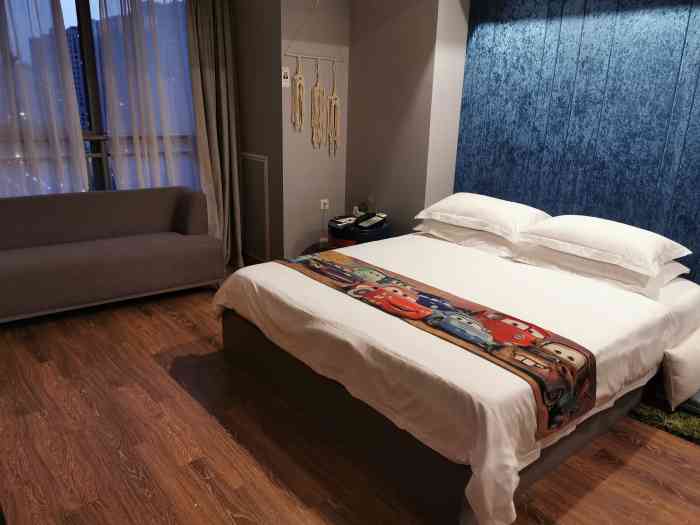 尔家酒店-"良心评价,酒店位置距离恐龙园直行15分钟."-大众点评移动版