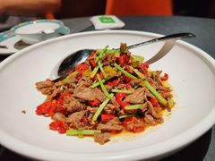 茶油炒黄牛肉-肆月河豚·淮扬菜·湘菜(华天店)