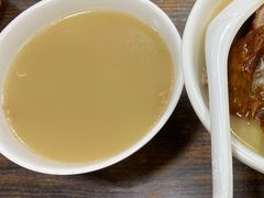 老火靓汤-佳记厚街烧鹅濑粉(广州总店)