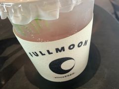 蓝莓气泡-FULL MOON满月咖啡