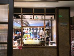 -半岛翡丽海鲜自助餐厅(观风亭店)