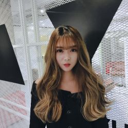 -AYO SALON