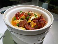 麻辣肠焖荷包蛋-野蔓果·山野菜(西湖景区·龙井茶田店)