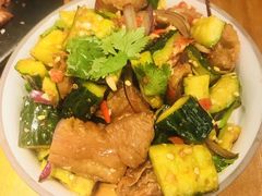 油条拍黄瓜-觅山云南菜(泊富ICITY店)