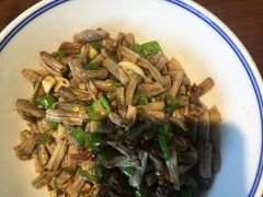 -老长沙湘菜馆(凤凰路店)