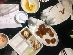 -皇城根北京风味主题餐厅(滨海万达店)