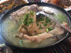 鸡汤-云南妈妈特色菜缘滋缘味