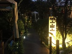 -二荆条·蜀鲜汇城市森林火锅