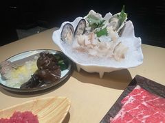 -余欢领鲜火锅(新街口店)