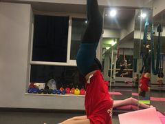 -舞佳舞空中瑜伽馆