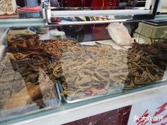 -王浩儿纪六孃甜皮鸭(乐山总店)