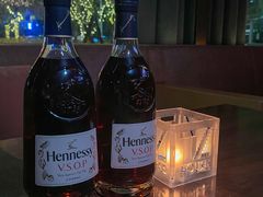 -TZ House音乐现场(来福士中心店)