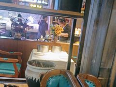 -领鲜活海鲜榴莲自助火锅(东门店)