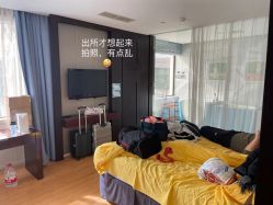 -卓玥国际月子会所(罗山路店)