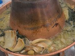 -一口猪海鲜浑锅·东北家常菜