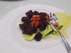 黑金雪花牛肉粒-上海和平饭店龙凤厅 Dragon Phoenix