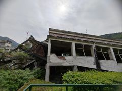-四川汶川特大地震漩口中学遗址