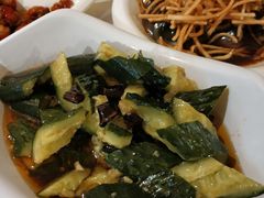 刀拍黄瓜-可可大虾武汉土菜大排档(万松园1店)
