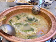 -阿婆情腊排骨火锅(金虹路店)