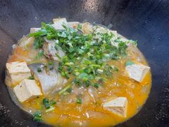 -老刘生态大鱼坊铁锅炖鱼(赛马场店)