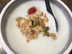 自制酸奶-郑喜旺烧烤(郑州总店)