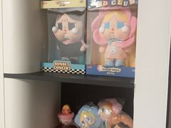 -泡泡玛特POPMART(国金街店)