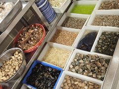 -超越海鲜屋(飞龙物业店)