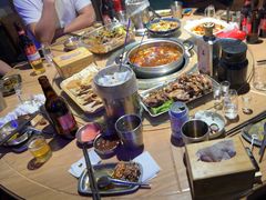 -马路牙子烧烤音乐酒馆(望京店)