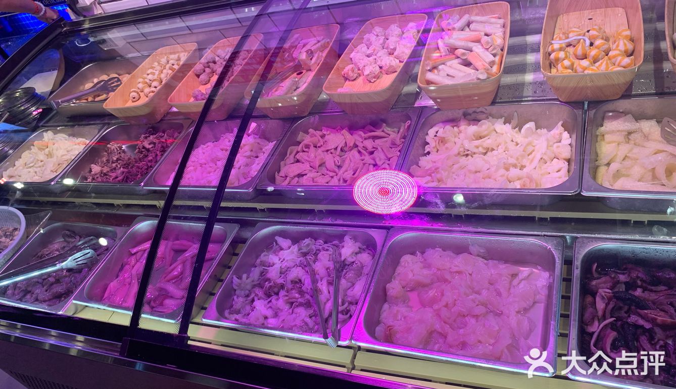 超高性价比的手切牛肉自助火锅
