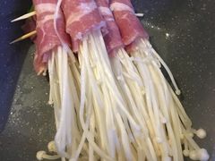 培根金针菇卷-新石器烤肉(长宁龙之梦店)