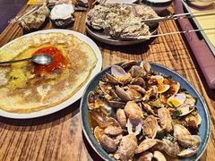 -蚝堡海鲜·威海菜·海肠捞饭·烧烤·亚洲吃蚝公司(幸福门店)