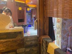 -东巴婆婆云南鱼豆花火锅(大东门店)